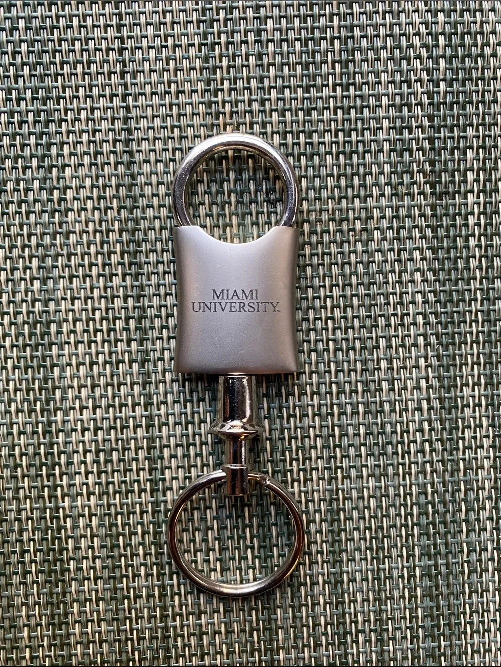 Silver Metal Keychain - Sleek Key Ring Accessory